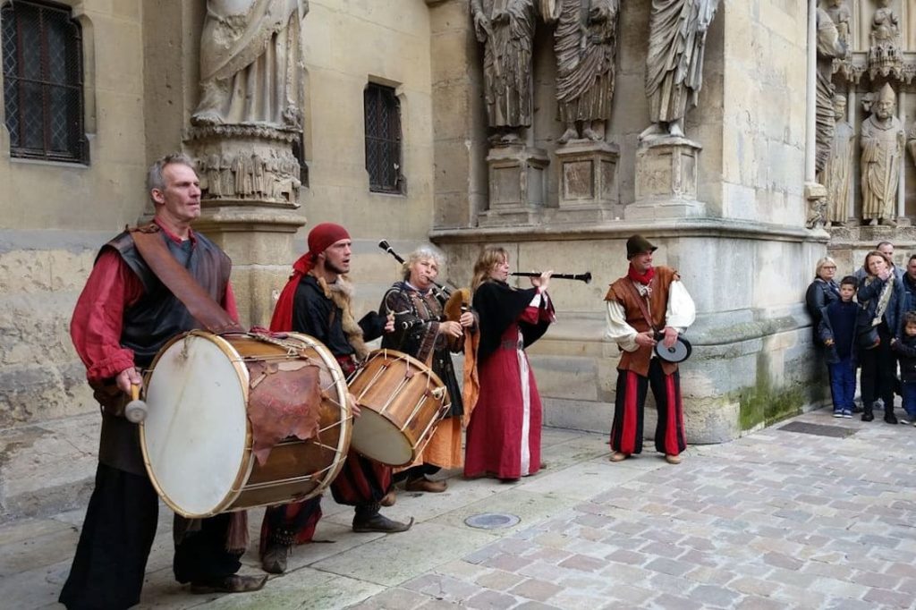 Quand commence la musique au Moyen Âge ?